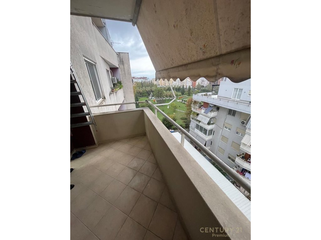 1+1 Apartment for Rent near the Botanical Zoological Garden, Tirana!