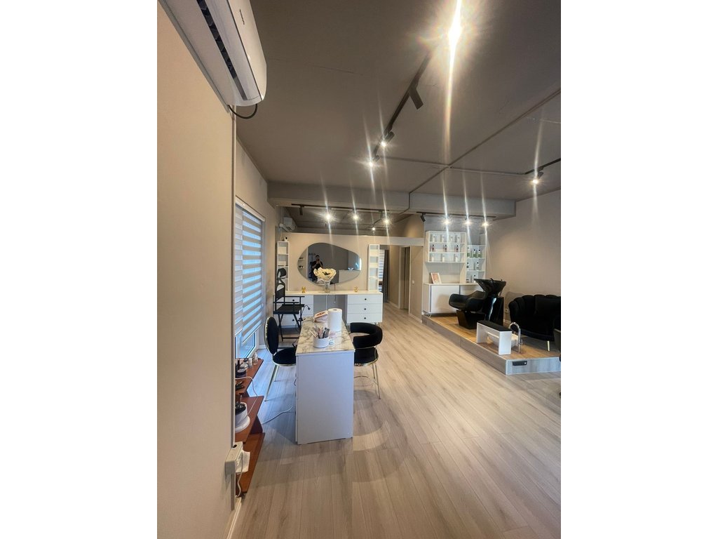 Business for sale in the Mangalem complex, Ali Demi, Tirana