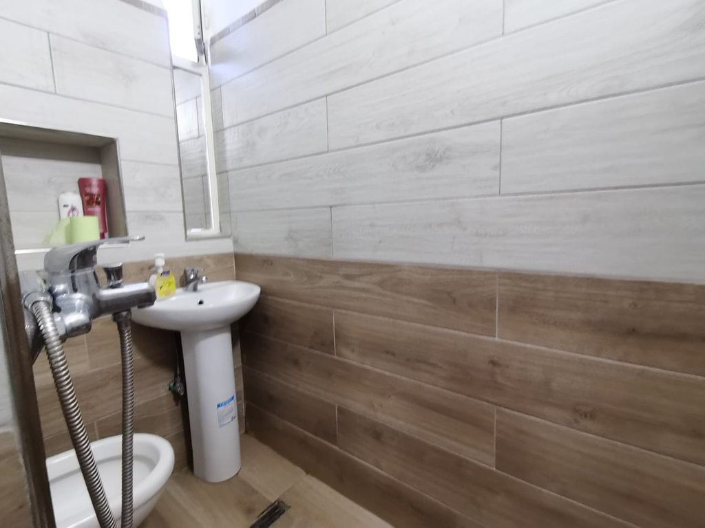 1+1 Apartment for Rent on Gjon Mili Street, Tirana