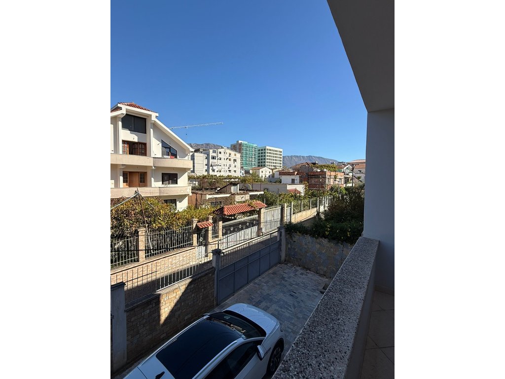 2+1 Villa for Rent in Porcelan, near UET, Tirana.