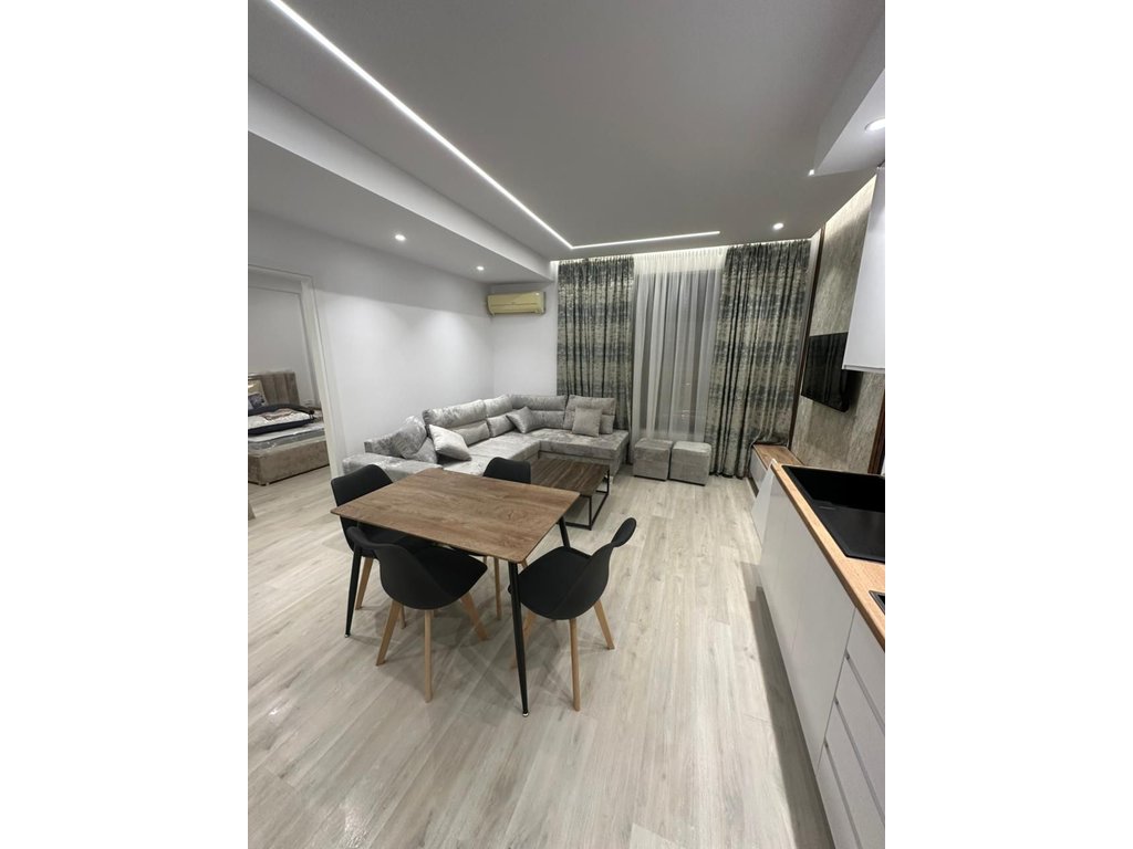 Apartment 1+1 For Rent on Zogu i Parë Boulevard, opposite the ring road behind Tirana Bank Tirana - 700€ | 55 m²