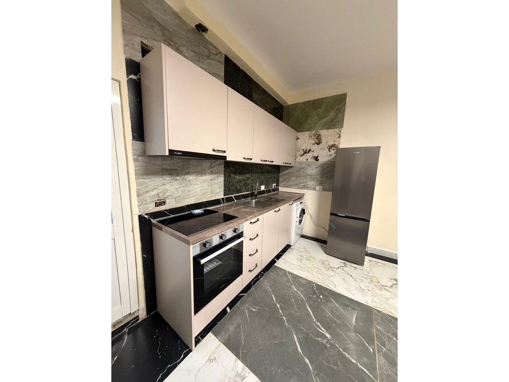 1+1 Apartment for Rent in Ali Demi, Tirana