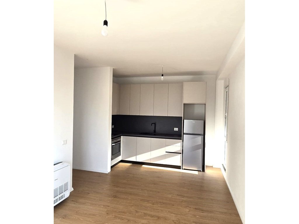Apartment 2+1+2 Bathrooms, for Rent in Don Bosco, Tirana