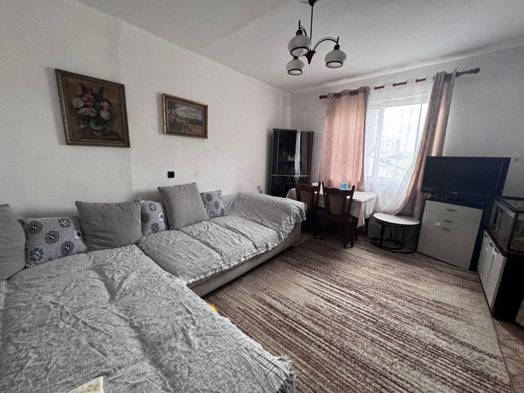 1+1 Apartment for Rent in Ali Demi, Tirana
