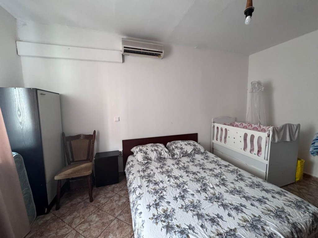 1+1 Apartment for Rent in Ali Demi, Tirana