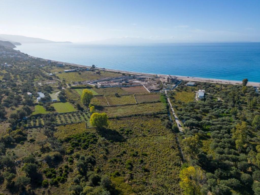 LAND FOR SALE IN BORSH