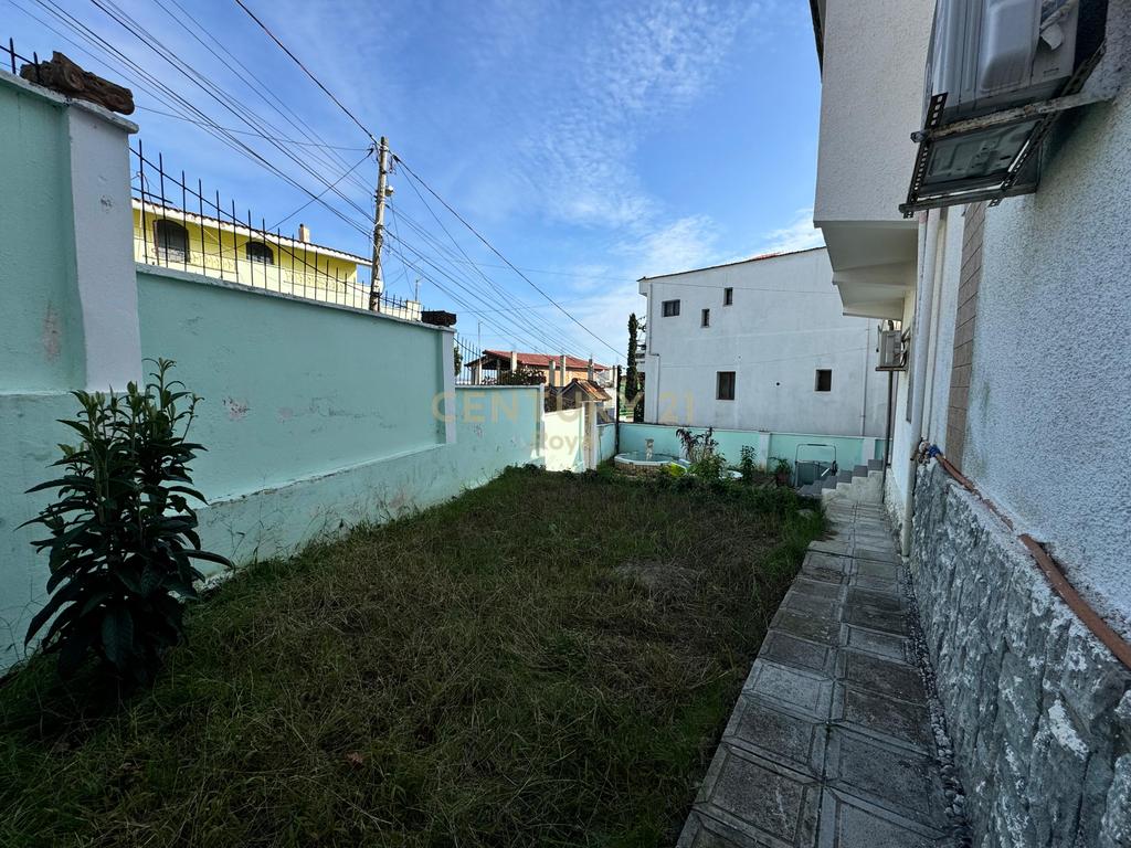Villa for Sale near the Regional Hospital Durrës - €280,000 | 480 m²