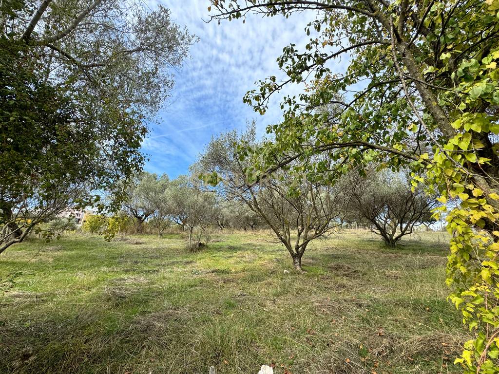 700 m2 land for sale in Lunder!