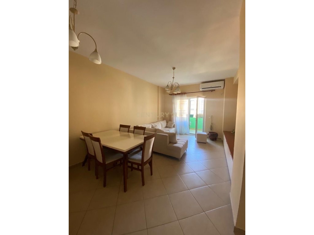 For Rent Apartment 2+1+2 – Zogu i Zi