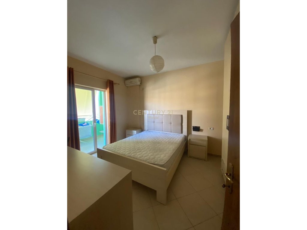 For Rent Apartment 2+1+2 – Zogu i Zi