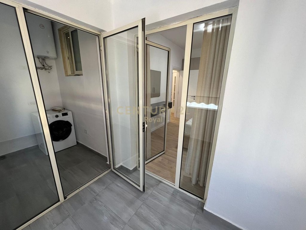 Apartment 2+1+2 for rent in Zogu i Zi, Tirana