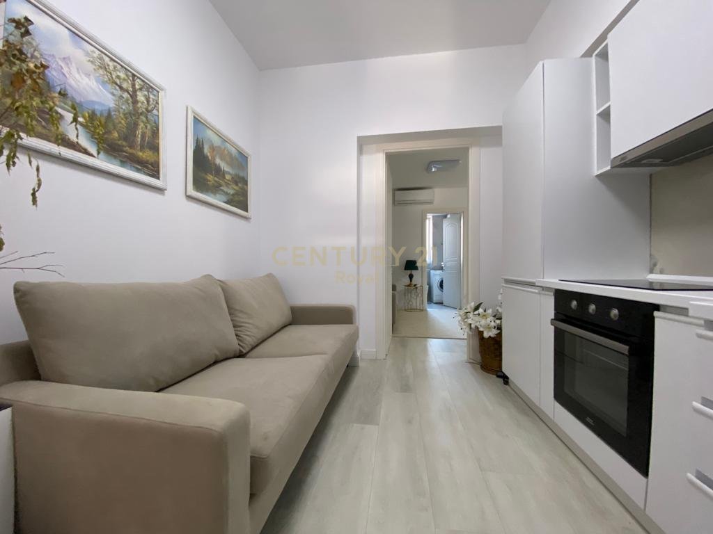 FOR RENT 1+1 APARTMENT IN BLLOK NEAR UNIVERSITY BOOKSTORE