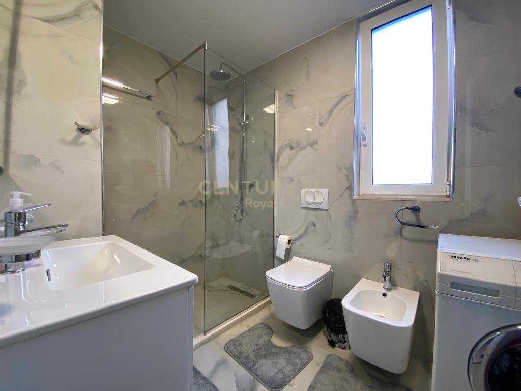 FOR RENT 1+1 APARTMENT IN BLLOK NEAR UNIVERSITY BOOKSTORE