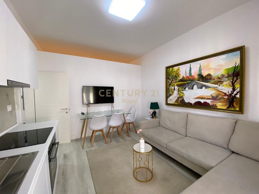 FOR RENT 1+1 APARTMENT IN BLLOK NEAR UNIVERSITY BOOKSTORE