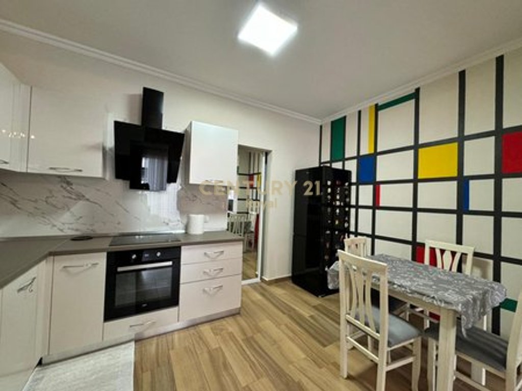 2+1 apartment for rent in Kinostudio in a new complex