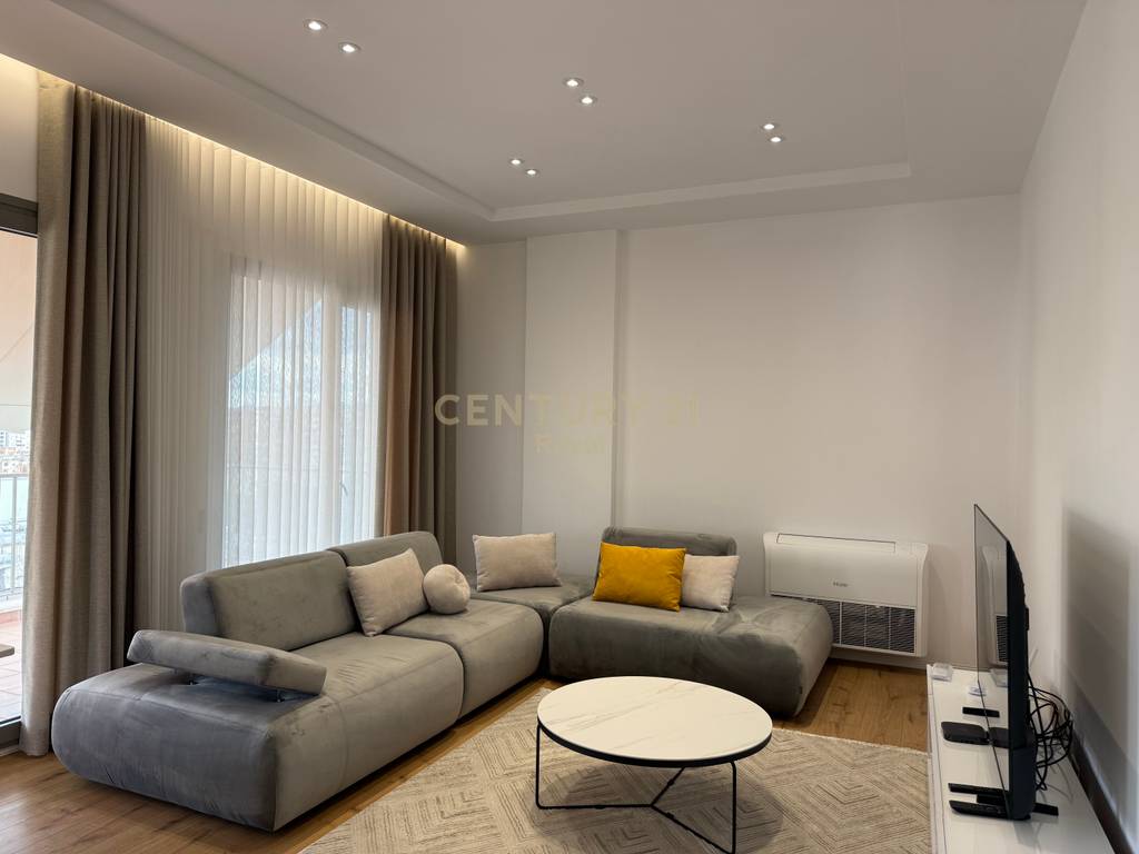 Jepet me qira apartament 2+1+2