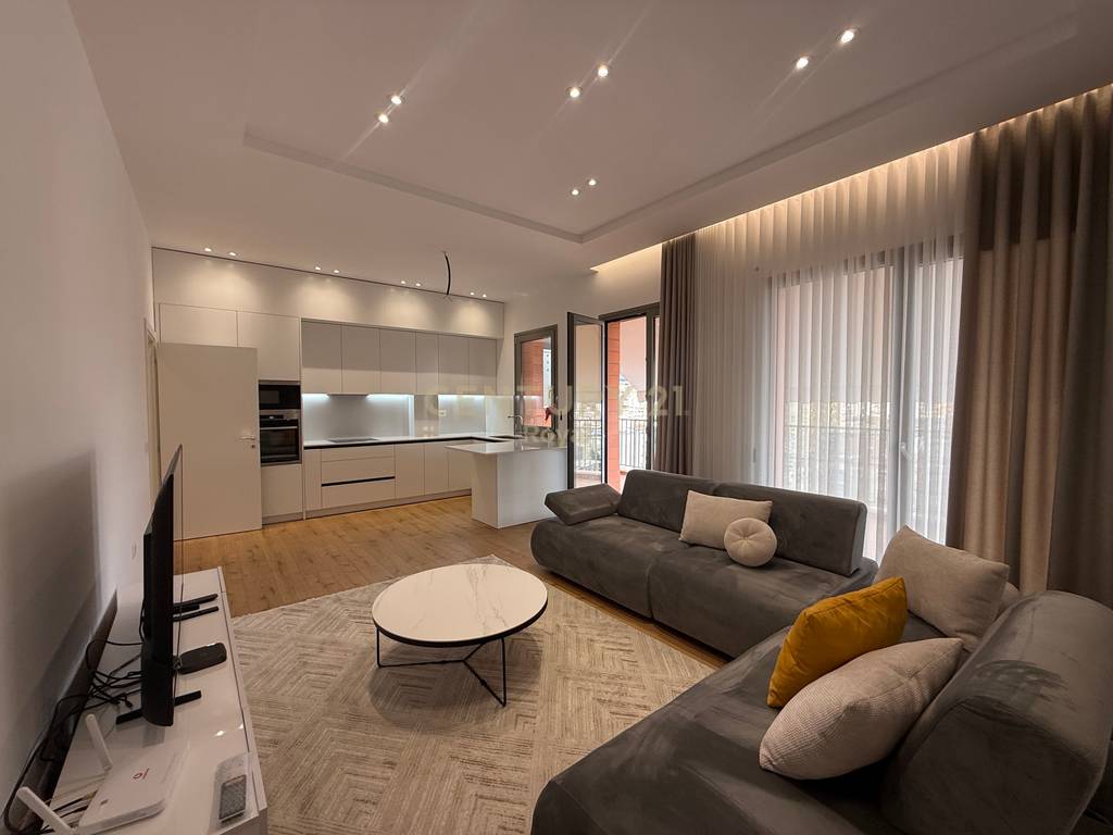Jepet me qira apartament 2+1+2