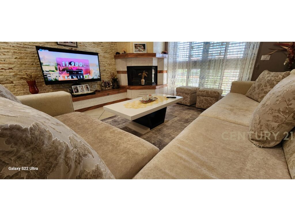 PRIVATE VILLA FOR SALE IN SPRING !!!