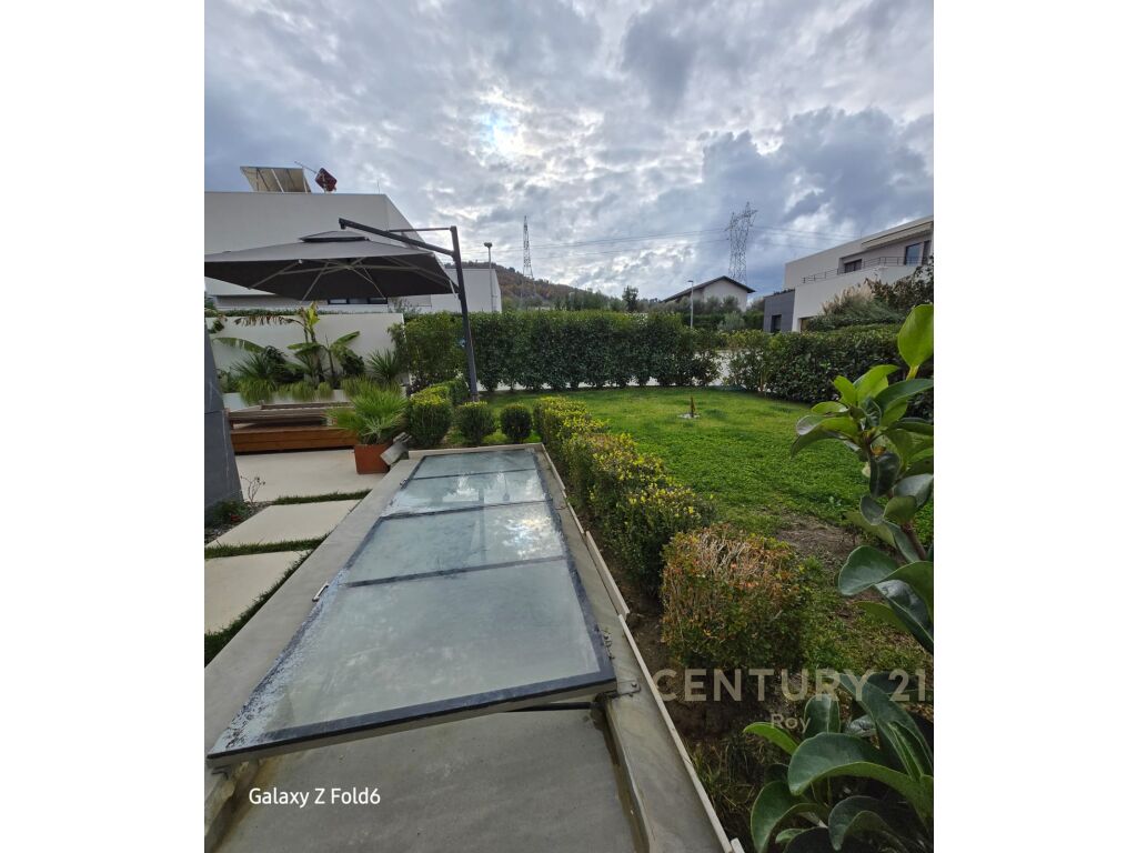 LUXURY INDIVIDUAL VILLA FOR SALE WITH SWIMMING POOL IN VISHAJ!!!