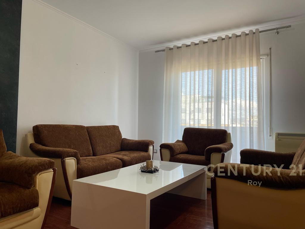 2+1 APARTMENT FOR RENT ON PLAZH DURRES!