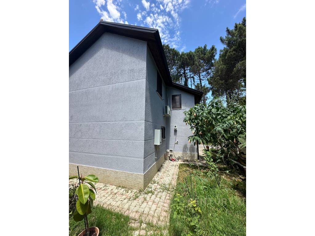 2-STORY VILLA FOR RENT – AT THE “QETËSIA” COMPLEX, QERRET !!!