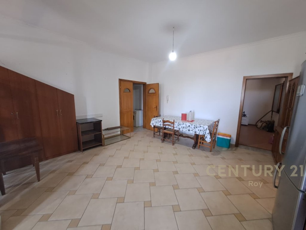 4-Story Villa With Composition 7+3 For Sale in Shijak - 200000€ !!..
