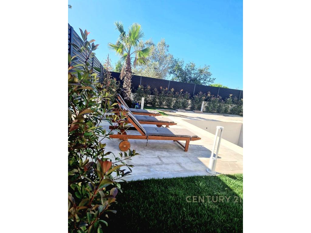 FANTASTIC 2-STOREY VILLA FOR SALE IN SPILLE!!!