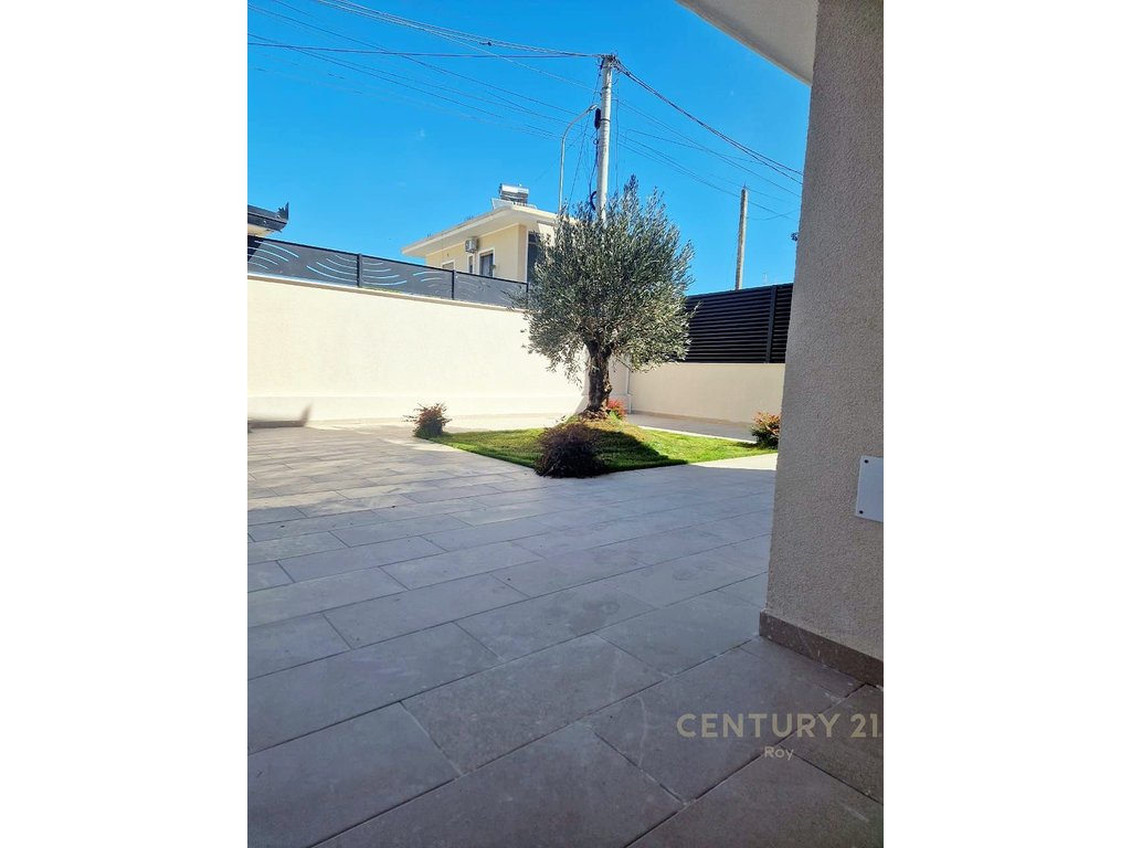 FANTASTIC 2-STOREY VILLA FOR SALE IN SPILLE!!!