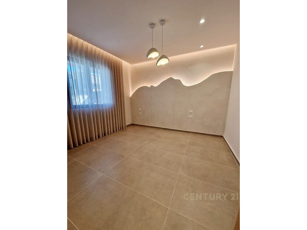 FANTASTIC 2-STOREY VILLA FOR SALE IN SPILLE!!!