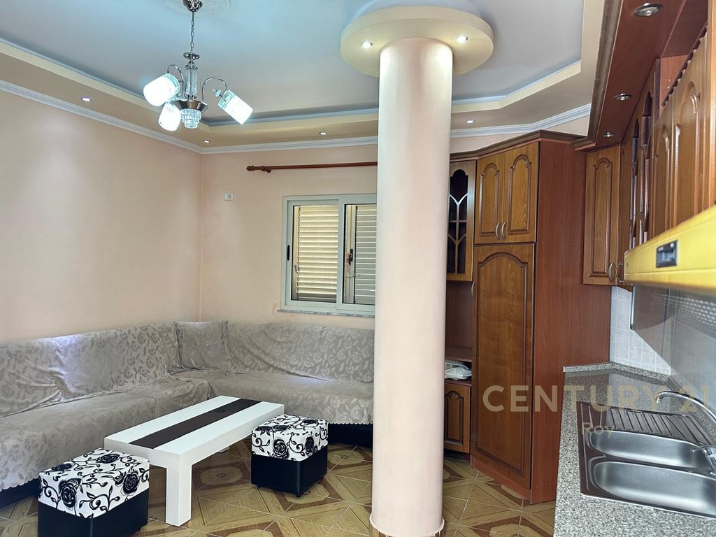Apartment 2+1 + Garage 20 m² for Sale in Durrës