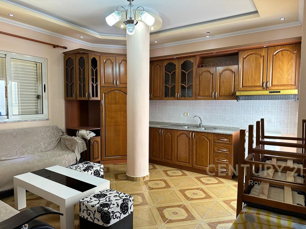 Apartment 2+1 + Garage 20 m² for Sale in Durrës