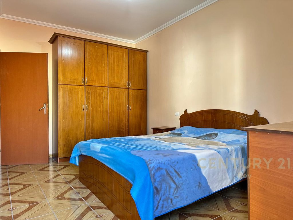 Apartment 2+1 + Garage 20 m² for Sale in Durrës