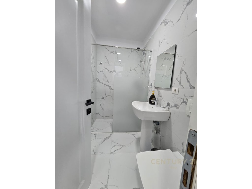 APARTMENT 2+1+2 FOR SALE WITH SEA VIEW IN GOLEM!!!