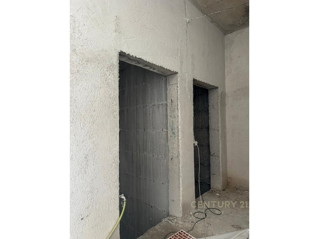 STUDIO APARTMENTS FOR SALE IN QERRET!!