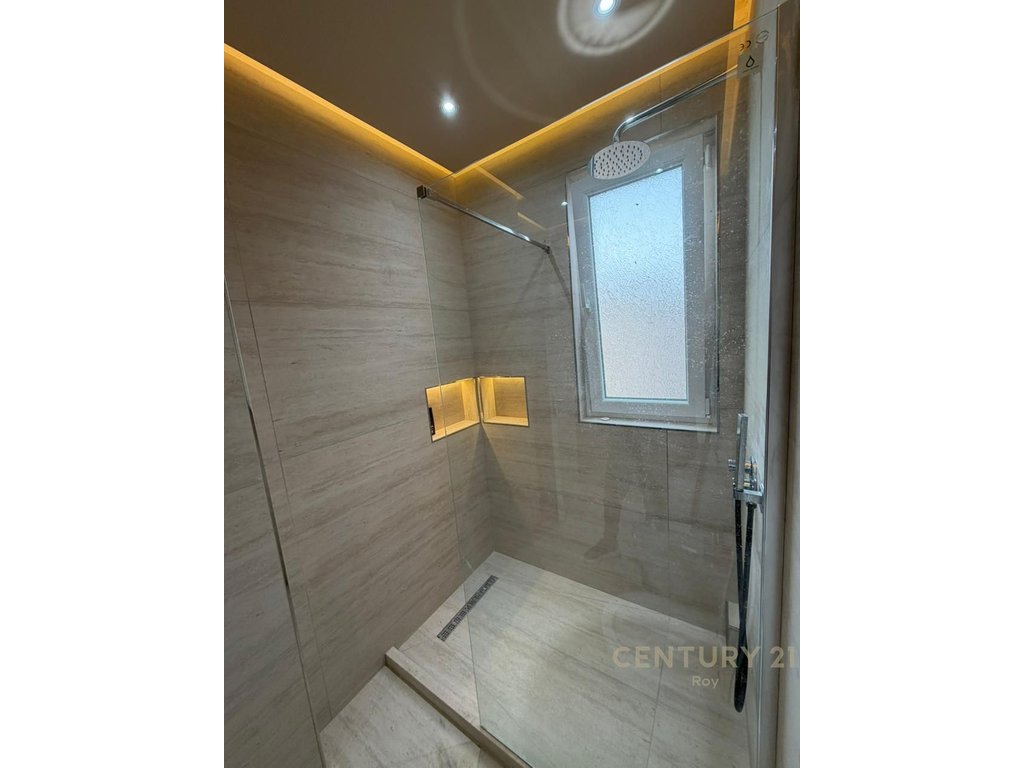 2+1 APARTMENT FOR RENT IN NEIGHBORHOOD 5 DURRES !