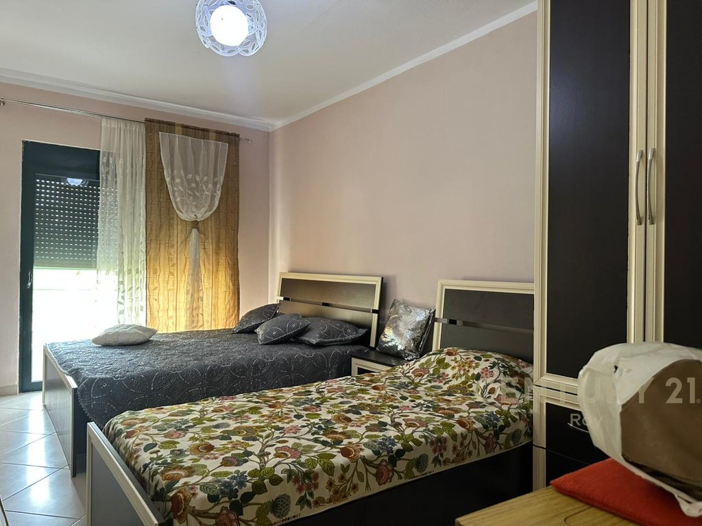 FOR SALE SUPER APARTMENT 2+1+2 DISTANCE FROM THE SEA 50 METERS WITH THE PRICE 140,000€!!!