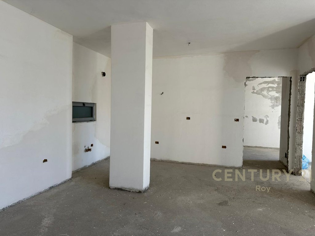 Apartment 2+1+2 for sale in Durrës - €141,000 | 117.5 m²