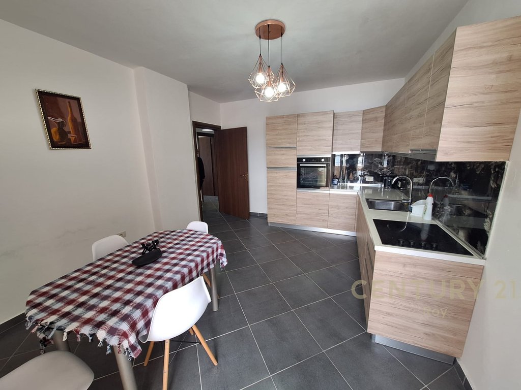 Apartment with Sea View 2+1+3 For Rent on the Beach, Durrës – €780 | 130 m²