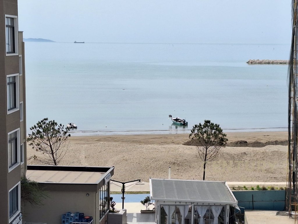 Apartment with Sea View 2+1+3 For Rent on the Beach, Durrës – €780 | 130 m²