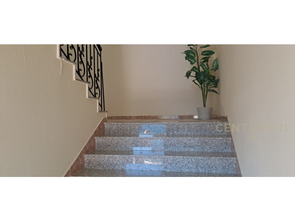 SUPER VILLA FOR SALE NEAR THE HOSPITAL!