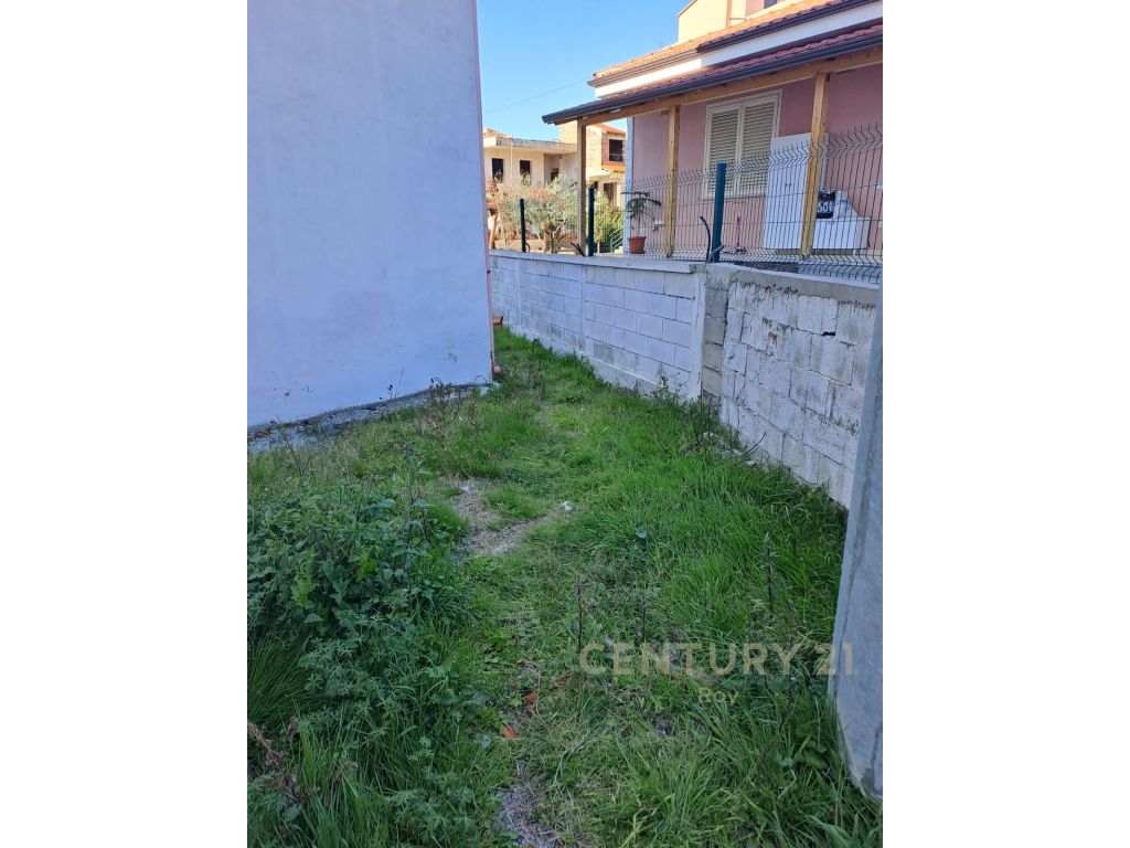 3-STOREY VILLA FOR SALE IN 13 PLAZH NEIGHBORHOOD!