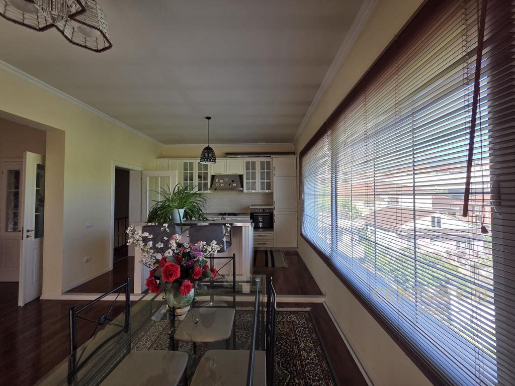 THREE-STOREY VILLA FOR SALE NEAR PRIEST'S HILL!!