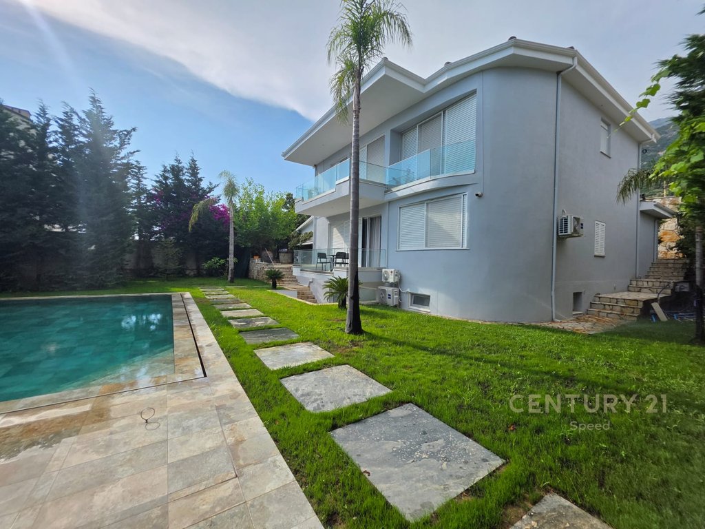 Premium Individual Villa for Sale in Dhërmi