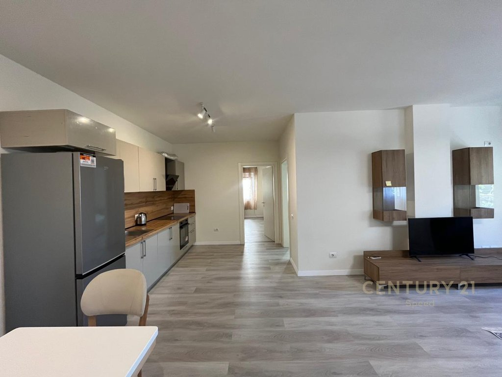 2+1 Apartment for rent at Zogu i Zi!!