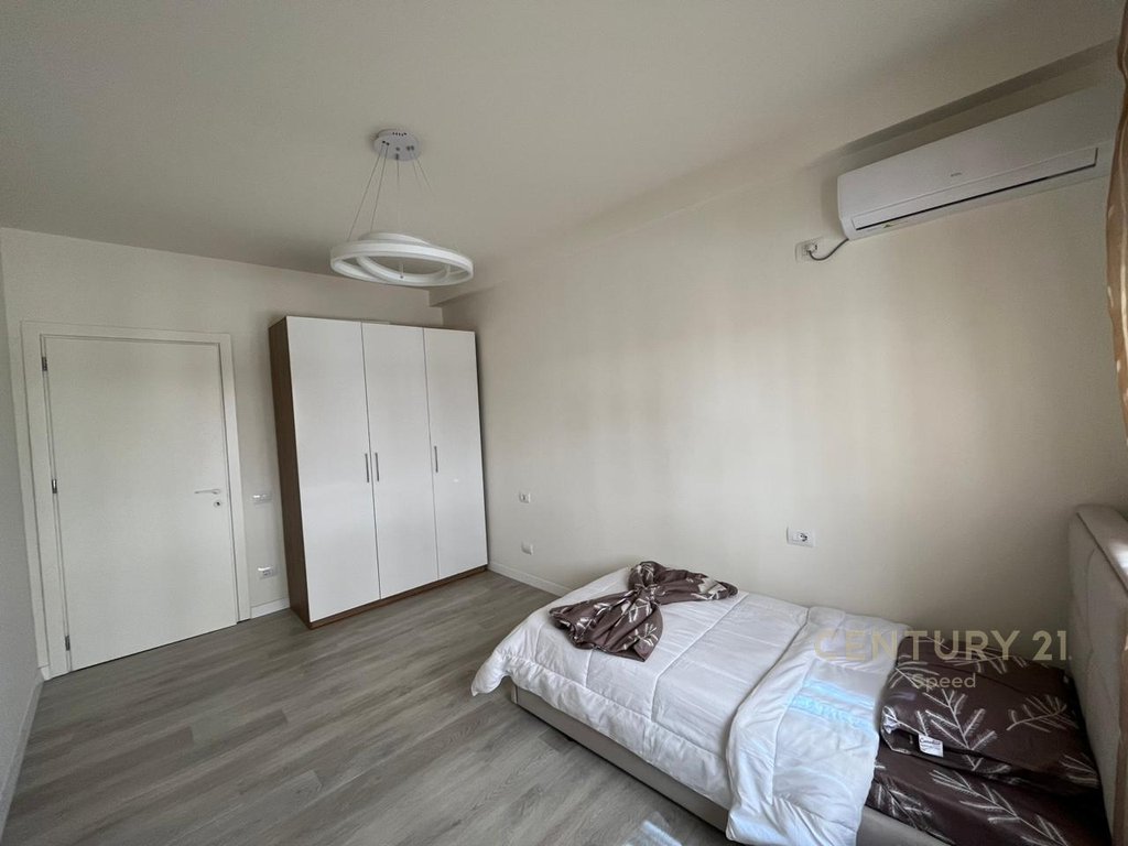 2+1 Apartment for rent at Zogu i Zi!!