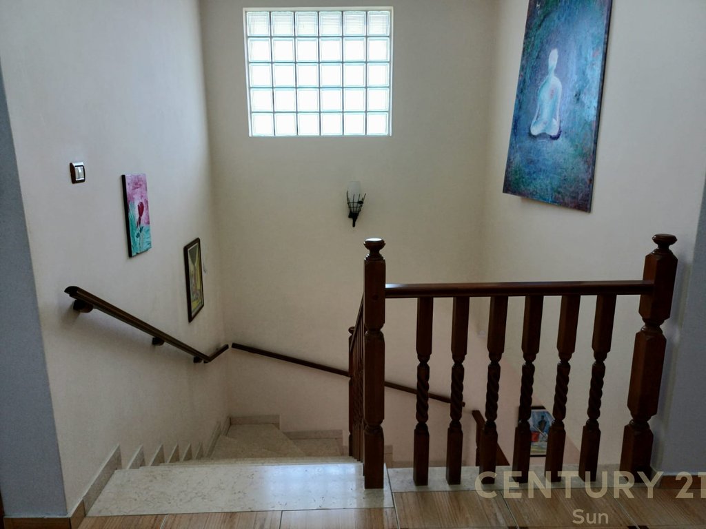 VILLA FOR SALE NEAR THE "RENOIL" FUEL STATION IN FIER!