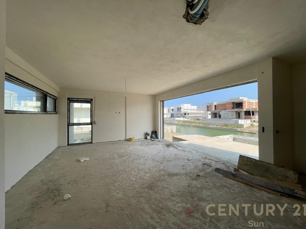 VILLA FOR SALE IN THE "Turquoise Marina" RESIDENCE!