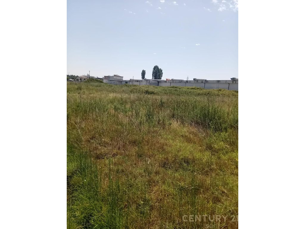 LAND FOR SALE NEAR ETC IN FIER!