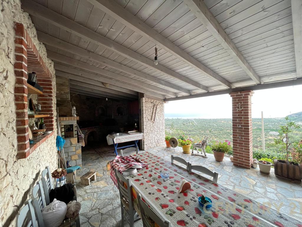 VILLA FOR SALE IN BORSH-SARANDE!