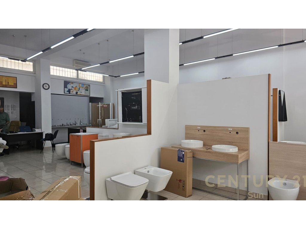 COMMERCIAL SPACE FOR SALE NEAR FORTUZI STREET